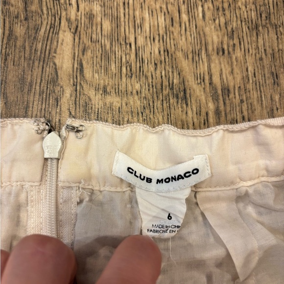 Club Monaco Ivory Lace Mini Skirt - Picture 3 of 9